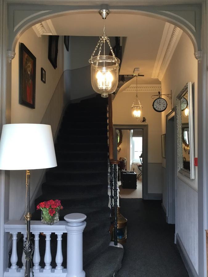 אדינבורו Martins Guest House מראה חיצוני תמונה